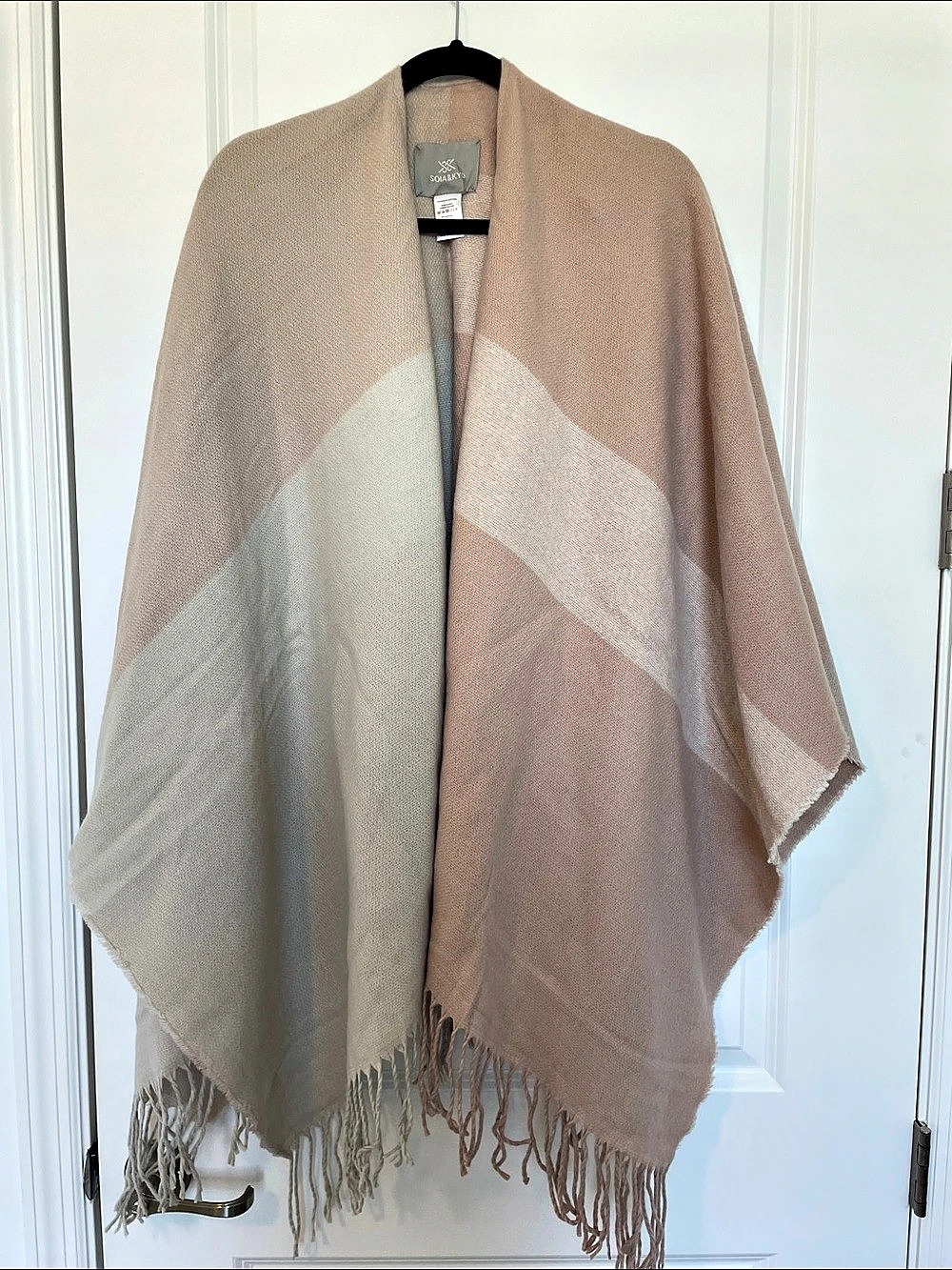 Sofia & Kyo Color Block Wrap in Pink & Gray